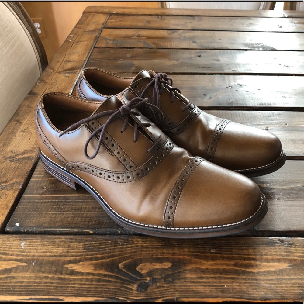 Dockers Fuller Cap Toe shoes